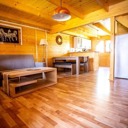 Villa Zastan ミエンジボジェ エクステリア 写真